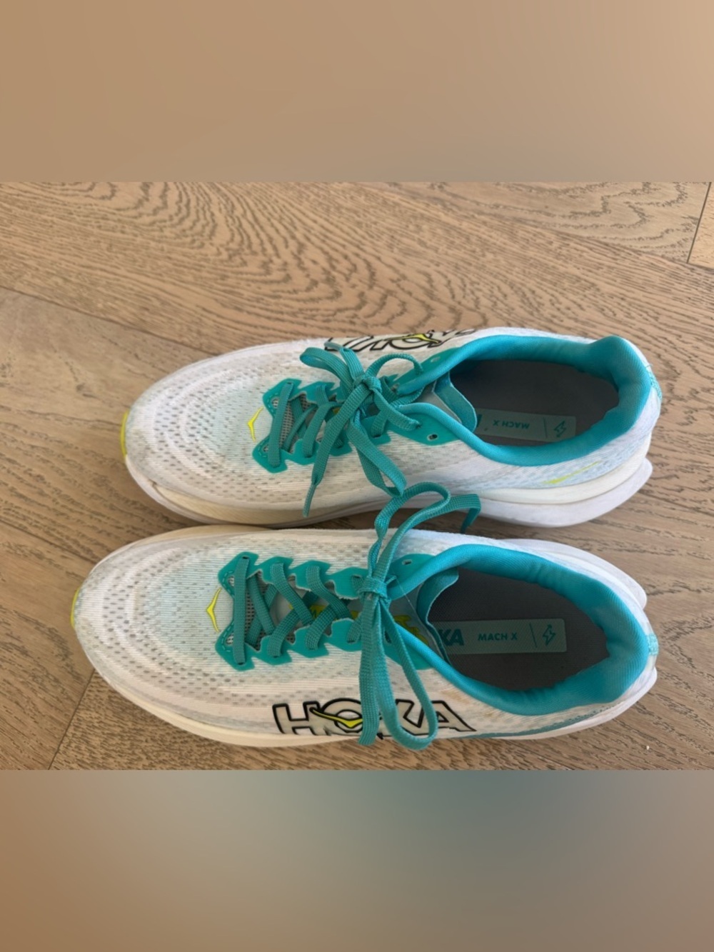 HOKA Women's Mach X Carbon Plated Shoe Size 9 B - Picture 2 of 6